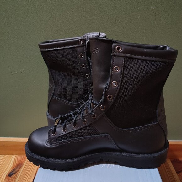 NWT Men’s Danner 8” Acadia Gore-Tex Round Toe Leather Boots Size 10 main image 10